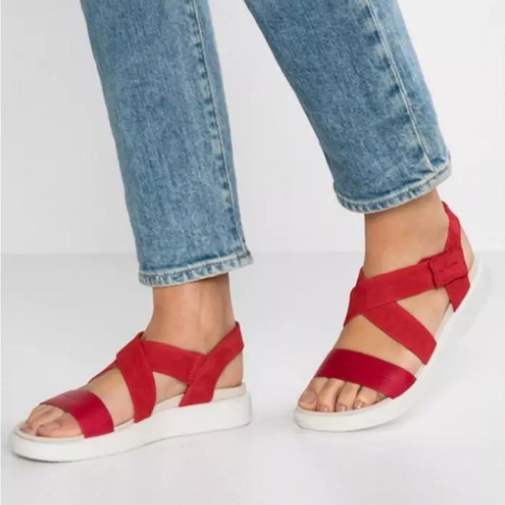 Ecco Women's Flowt W Flat Cross Strap Sandals Chili Red Size US11 EUC leather